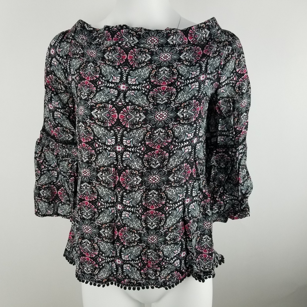 Solitaire Women's Top Size S Semi Sheer Floral NWT